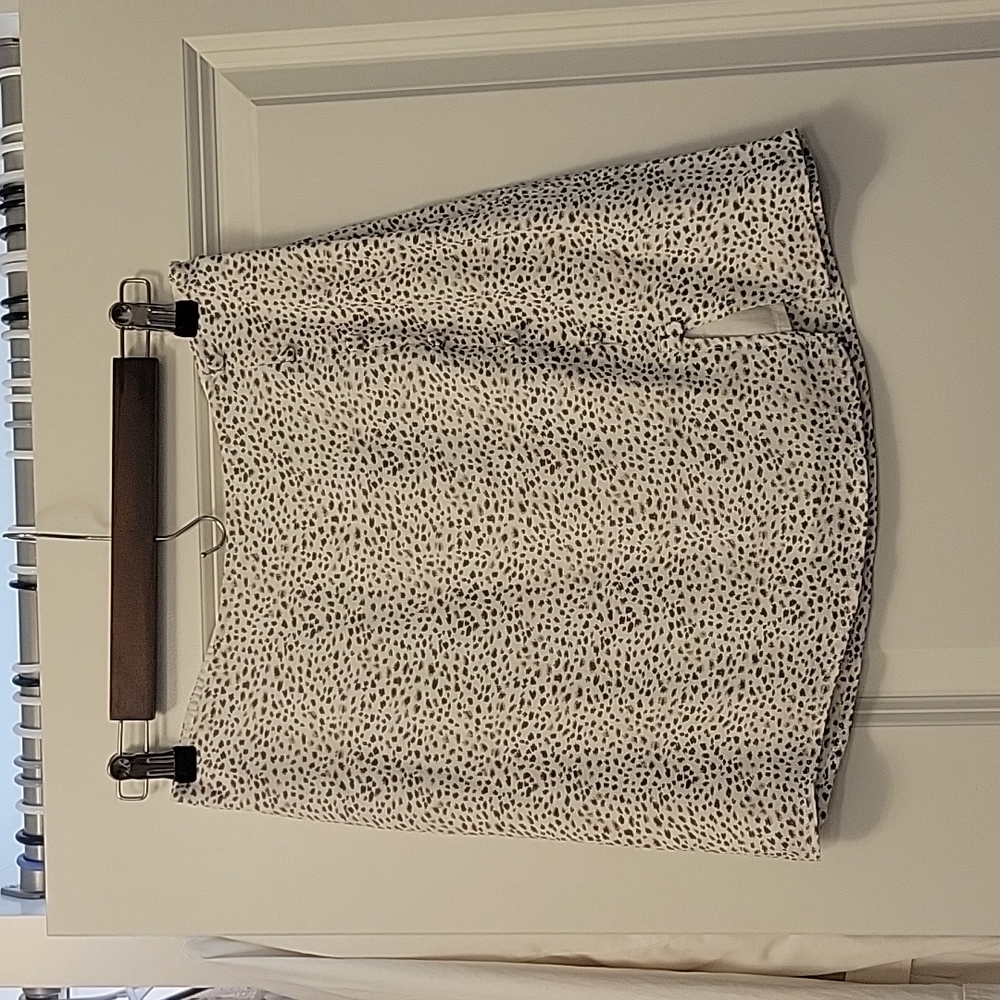 NWT Abercrombie mini skirt
